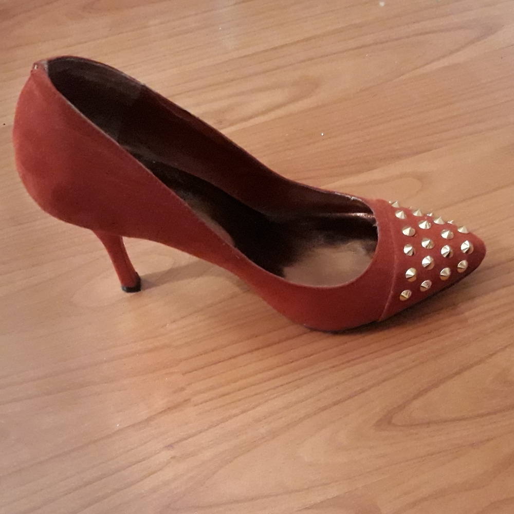 Breckelle's  Stiletto